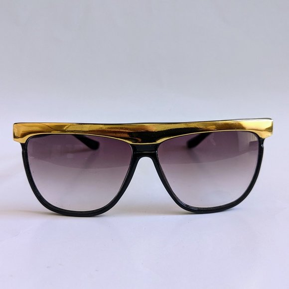 NWT Vintage 90\'s Plastic Lady High Fashion Sunglasses (S.Black/Gold) main image 6